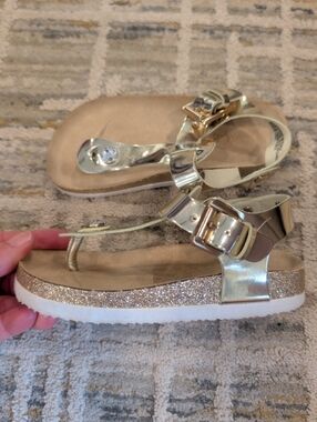 The Children's Place Gold Ankle Buckle Sandals Size 8